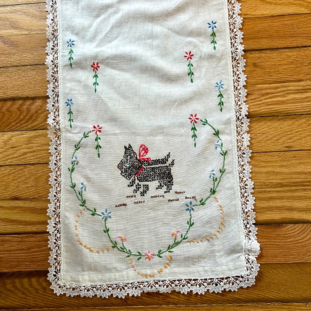 Vintage Hand-Embroidered Dresser Scarf  – Scottie Dog Motif CottageCore